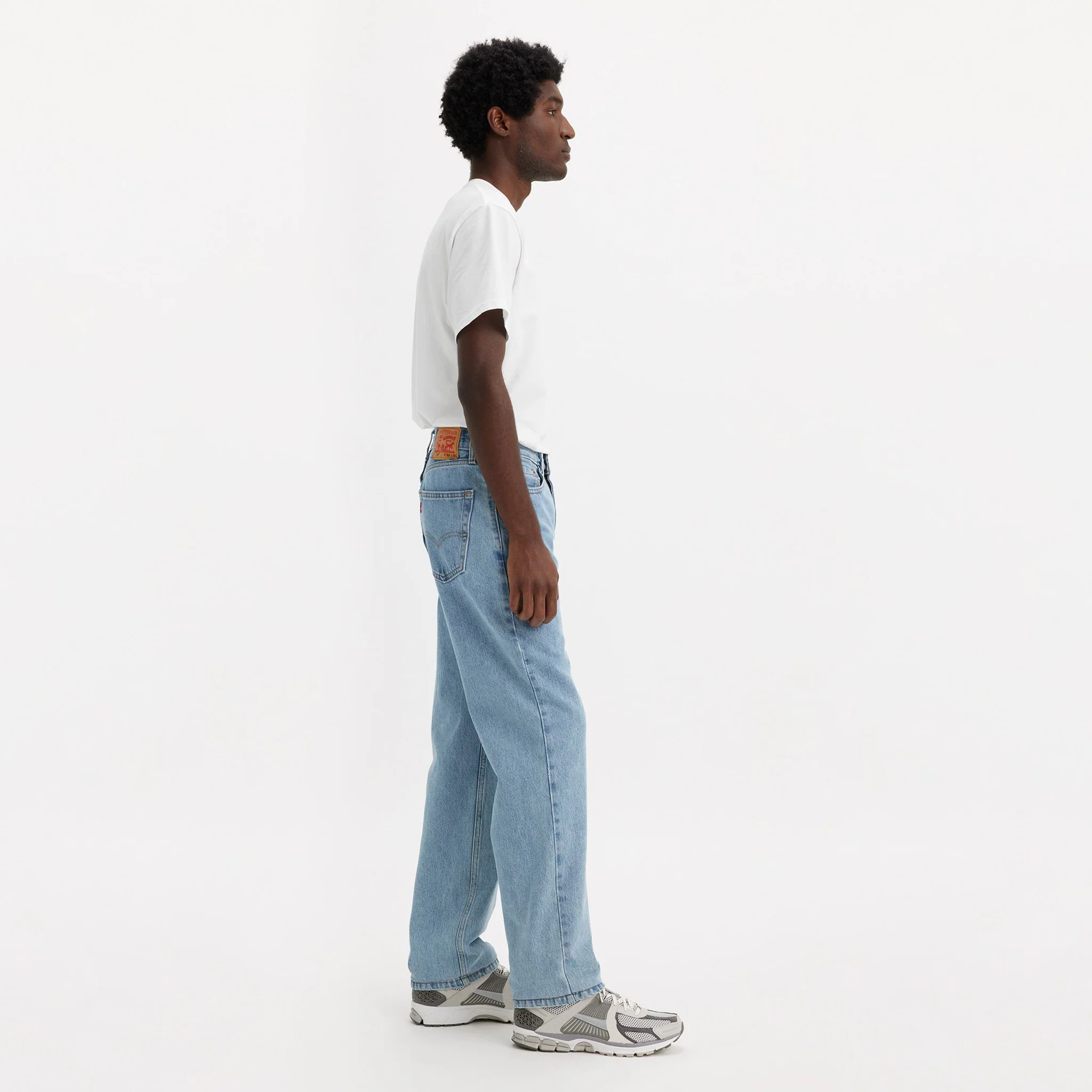 550™ Relaxed Fit Men's Jeans - Light Stonewash - 00550-4834 - Image 2