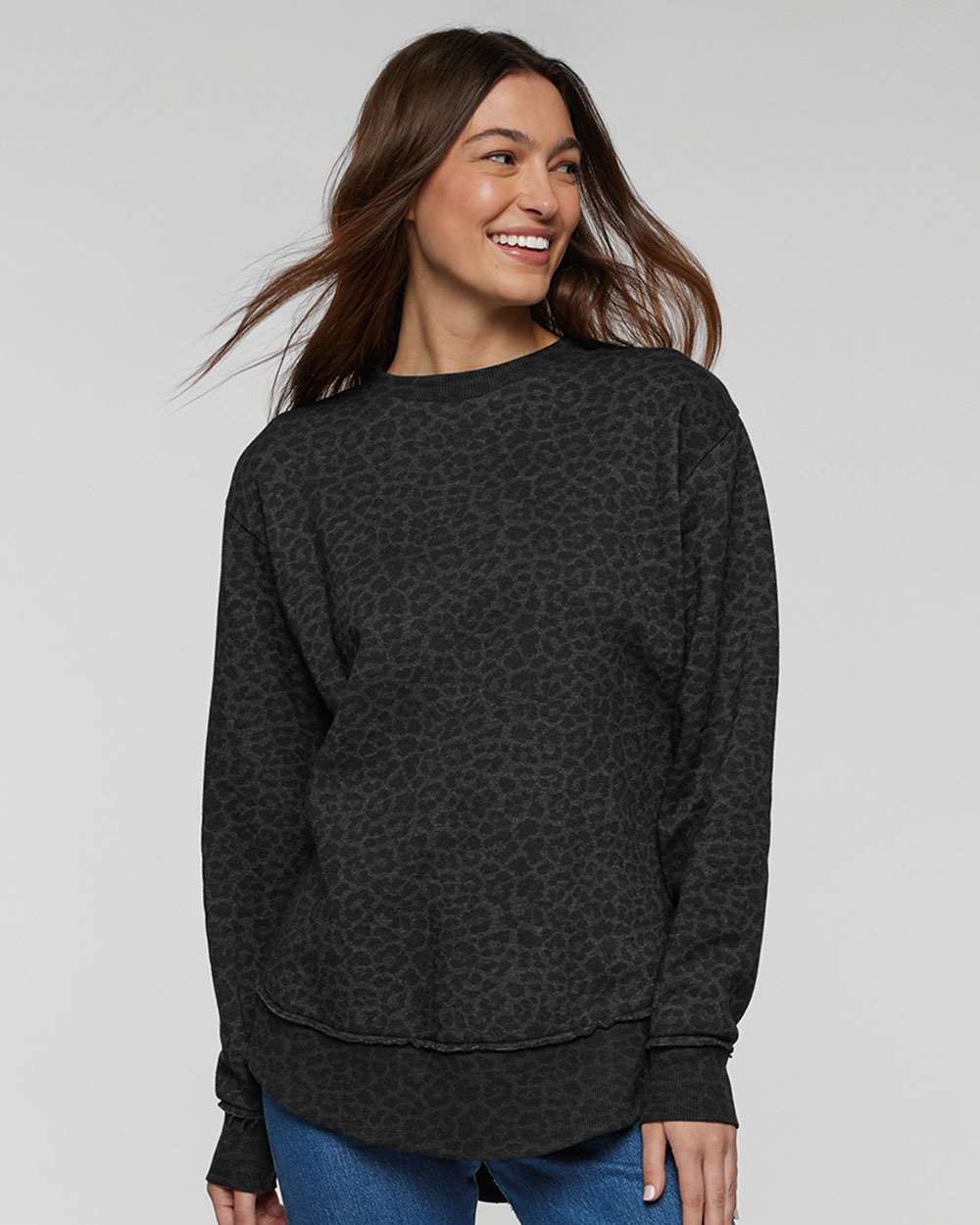 LAT Women's Weekend Fleece Crewneck Sweatshirt - Image 2