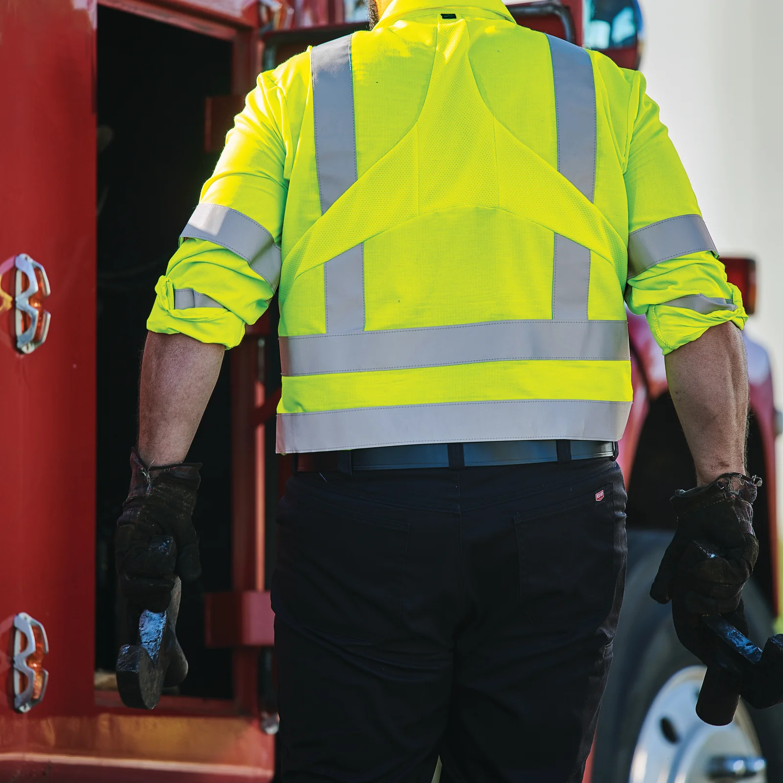 Red Kap Long Sleeve Hi-Visibility Ripstop Work Shirt with MIMIX® + OilBlok, Type R Class 3 - Image 3